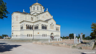 Владимирский собор и базилика