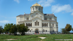 Восточный фасад Владимирского собора
