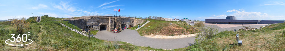 Вид на мемориальный комплекс 35 береговая батарея, Севастополь