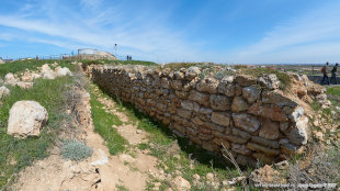 Стена древнего Херсонеса