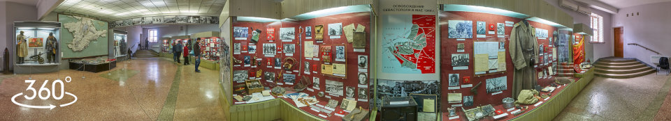 Экспонаты об освобождении Севастополя от немецко-фашистских захватчиков