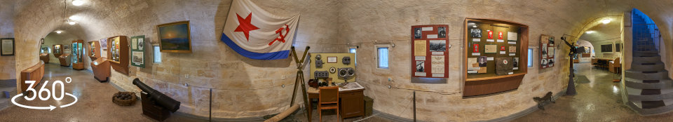 Экспонаты об участии Малахова кургана в обороне Севастополя в 1941- 1942 гг.