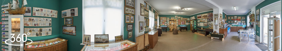 Начало экспозиции Музея Истории Балаклавы, сферическая панорама 360 градусов