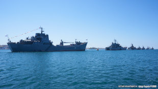 Корабли на рейде перед Днем Победы 2015