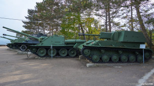 СУ-100 и СУ-76М
