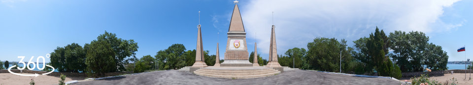 Памятник 2-й гвардейской армии на Северной стороне Севастополя